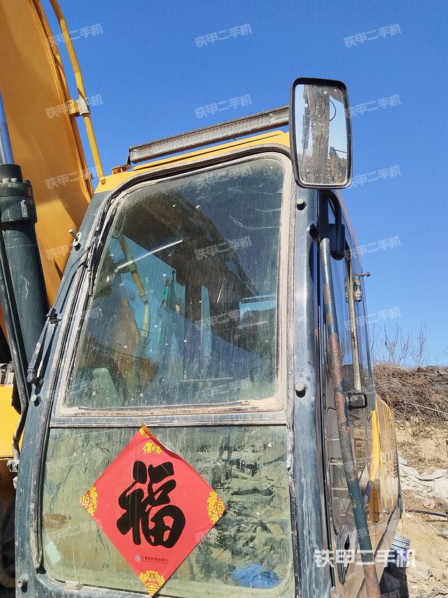 驾驶室整体（整机外观）