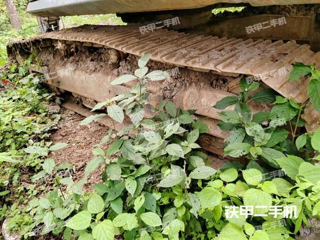 左侧履带整体 （行走机构）