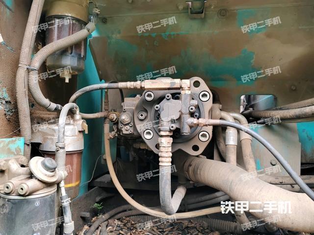 液压泵室（大件舱室）