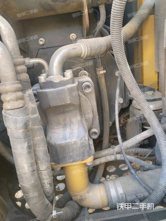 液壓泵室（大件艙室）