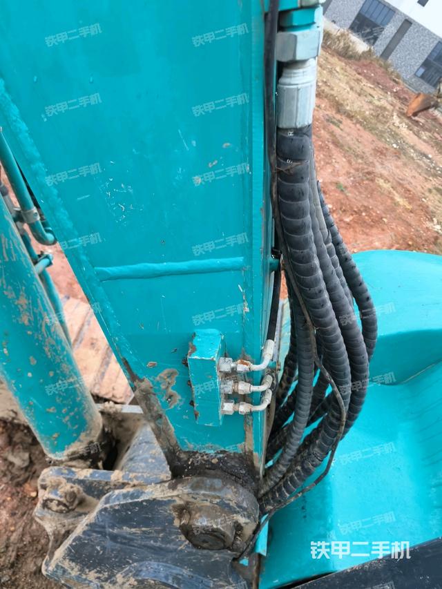 小臂整體左后（工作和回轉(zhuǎn)裝置）