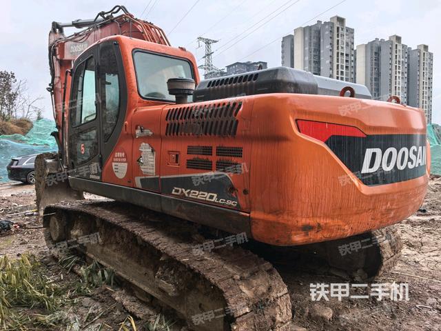 右后45（整機外觀）