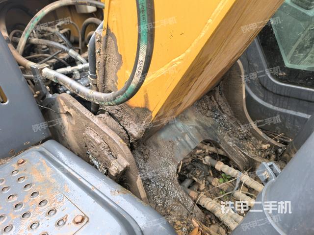 大臂根部?斜視（工作和回轉(zhuǎn)裝置）