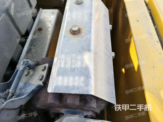 中央回轉(zhuǎn)接頭特寫(上車部件) 中央回轉(zhuǎn)接頭特寫(上車部件)
