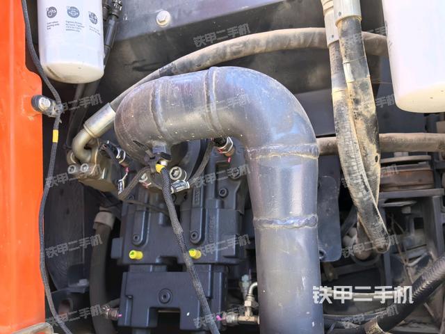 液压泵室（大件舱室）