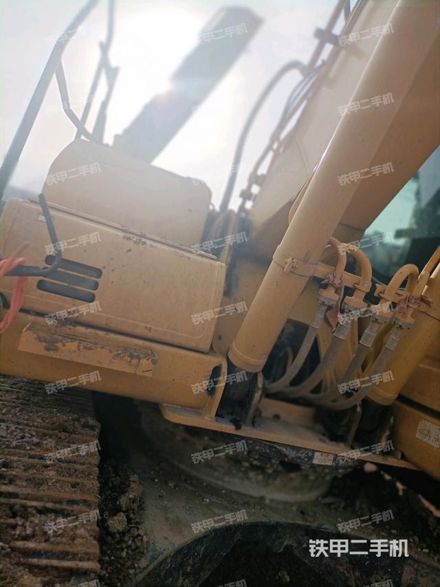 大臂根部?斜視（工作和回轉裝置）