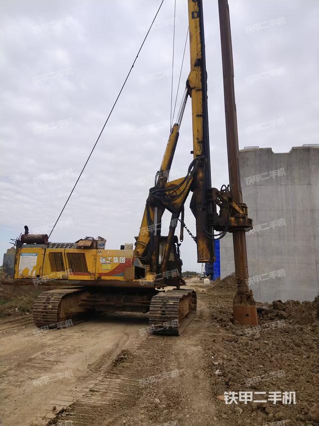 整機(jī)左側(cè)(設(shè)備外觀(guān)及核心部件) 整機(jī)左側(cè)(設(shè)備外觀(guān)及核心部件)