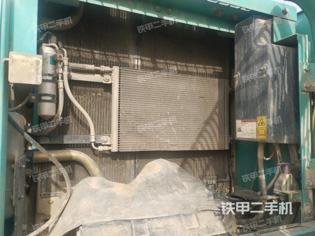 散熱器正面（大件艙室）