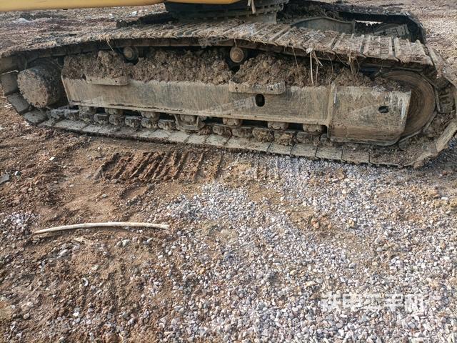 右側履帶整體（行走機構）