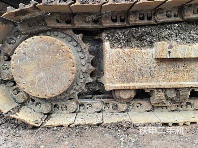 单侧履带整体（整机外观）