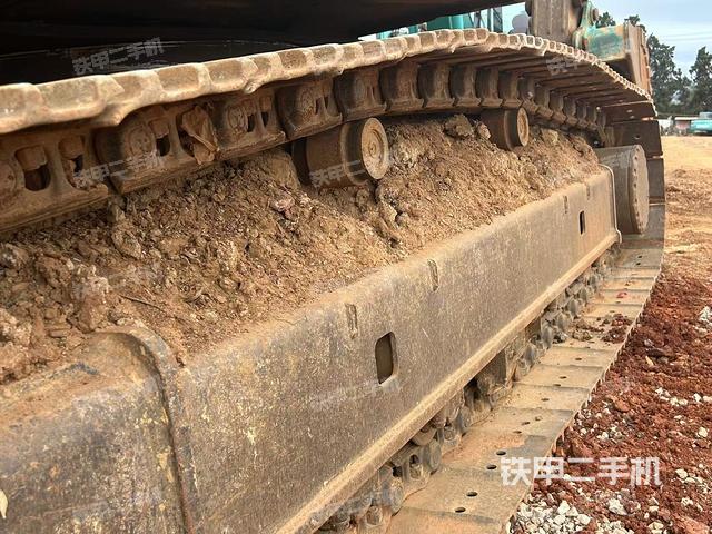 单侧履带整体（整机外观）