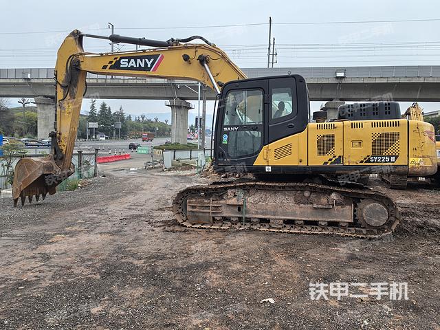 三一重工SY205C挖掘机