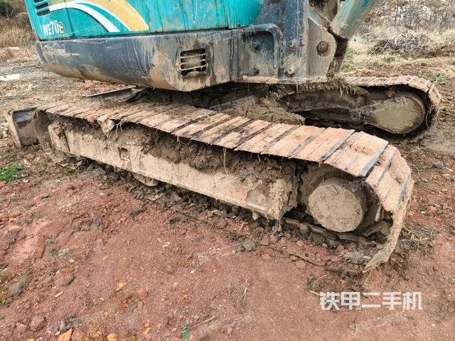 左側(cè)行走馬達蓋板（行走機構(gòu)）