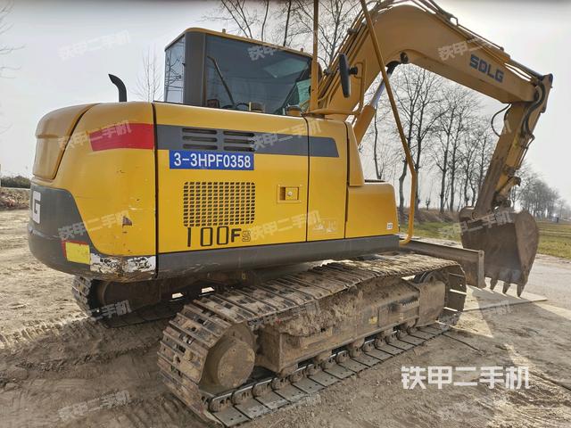 右后45(整機外觀) 右后45(整機外觀)