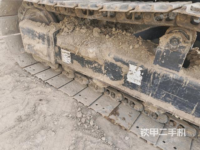 左驅(qū)動(dòng)輪（行走機(jī)構(gòu)）