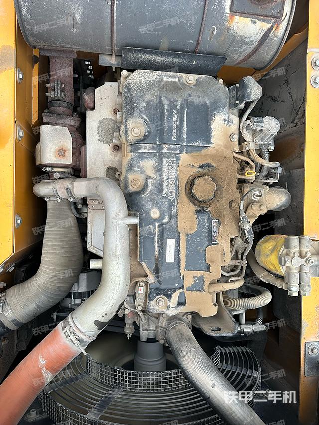 發(fā)動(dòng)機(jī)整體俯視（整機(jī)外觀）