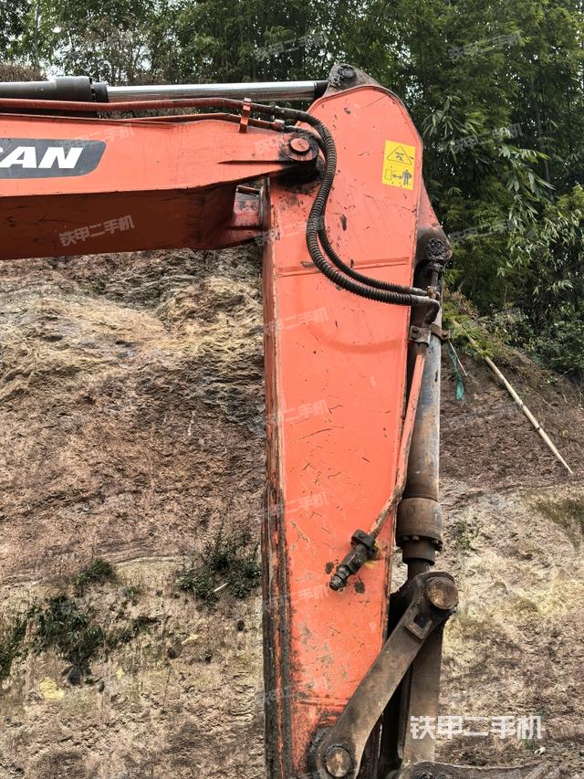 大臂整體?右側(cè)（工作和回轉(zhuǎn)裝置）