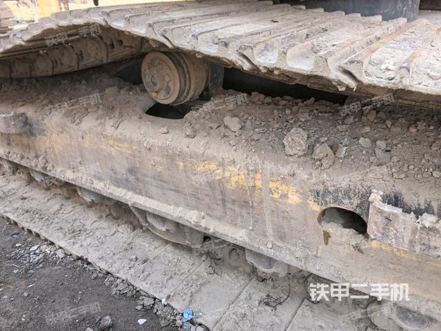 左側(cè)行走馬達(dá)蓋板（行走機(jī)構(gòu)）