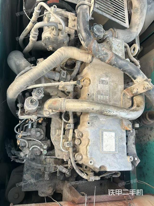 发动机整体俯视（整机外观）