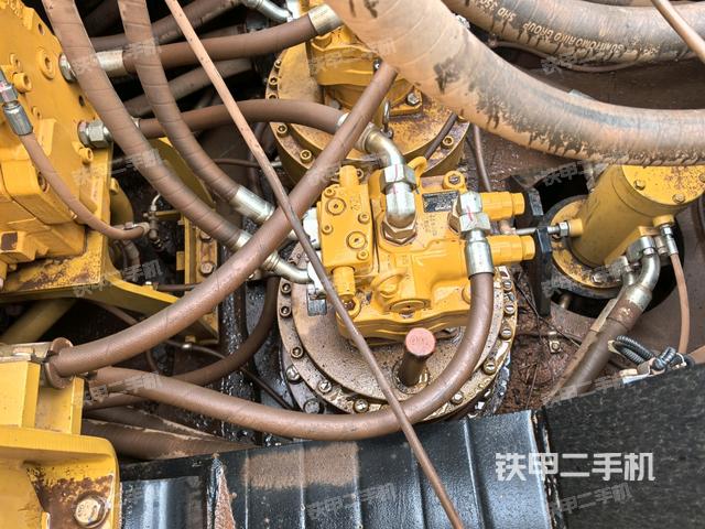 駕駛室頂部俯視（上車部件）