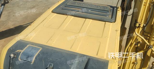 駕駛室頂部（整機(jī)外觀）