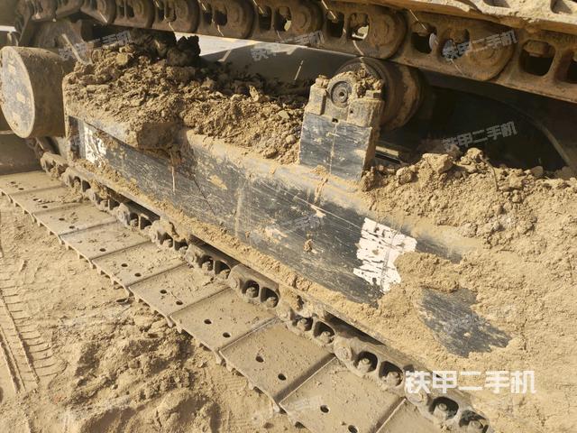 右導(dǎo)向輪（行走機(jī)構(gòu)）