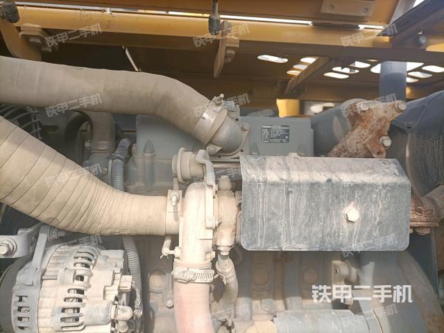 發(fā)動(dòng)機(jī)室（上車部件）