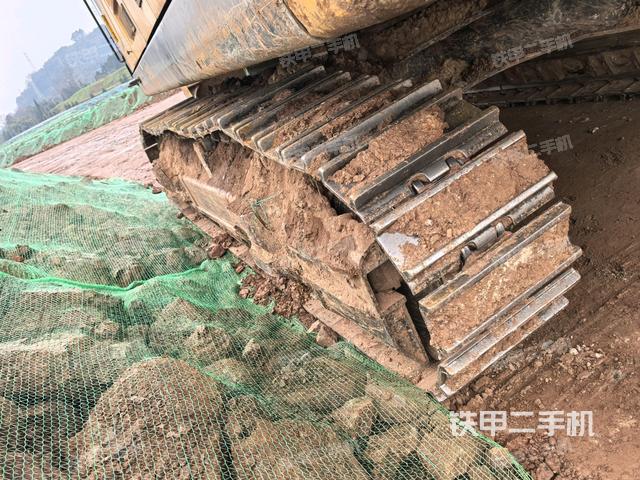 右側(cè)行走馬達(dá)蓋板（行走機(jī)構(gòu)）