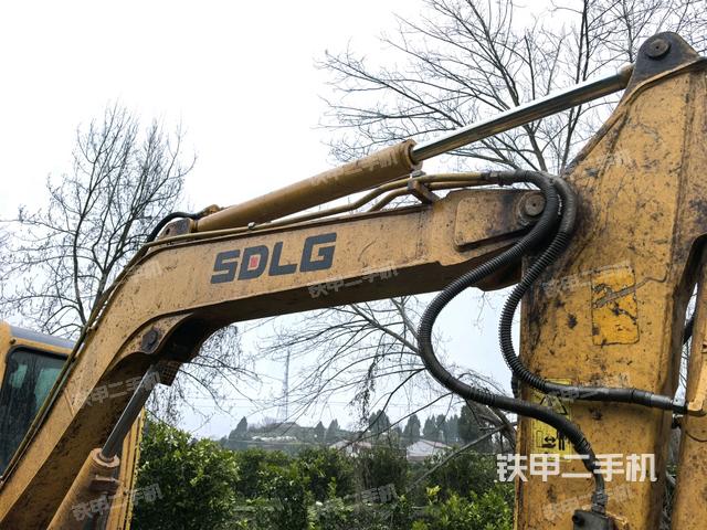 大臂整體?右側(cè)（工作和回轉(zhuǎn)裝置）