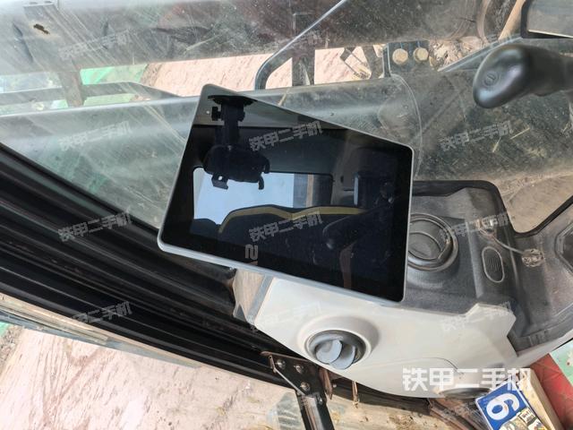 右側(cè)玻璃角標(biāo)（駕駛室部分）