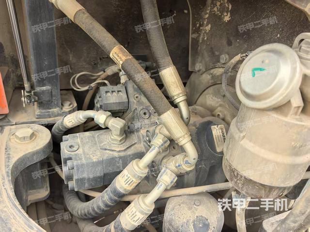 液壓泵室（大件艙室）