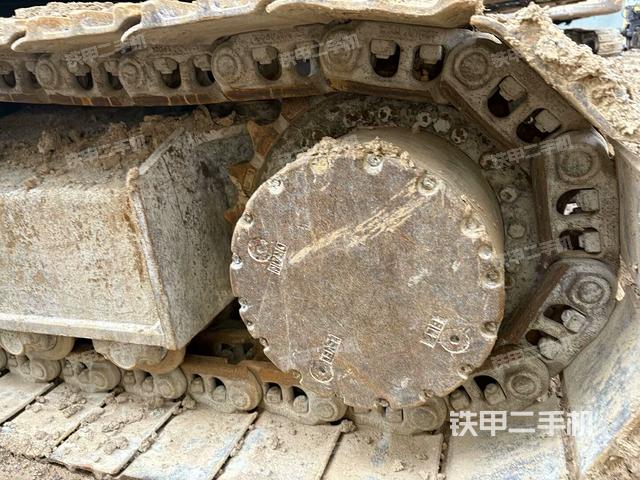 左驅(qū)動(dòng)輪(行走機(jī)構(gòu)) 左驅(qū)動(dòng)輪(行走機(jī)構(gòu))