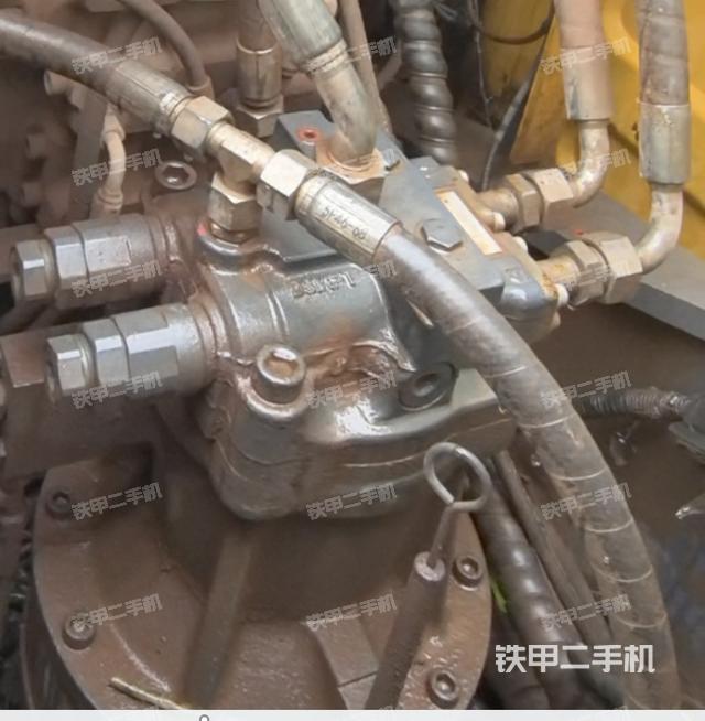 回轉(zhuǎn)馬達(dá)（上車部件）