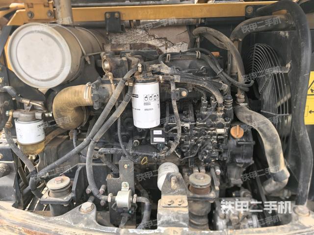 發(fā)動機(jī)室（上車部件）