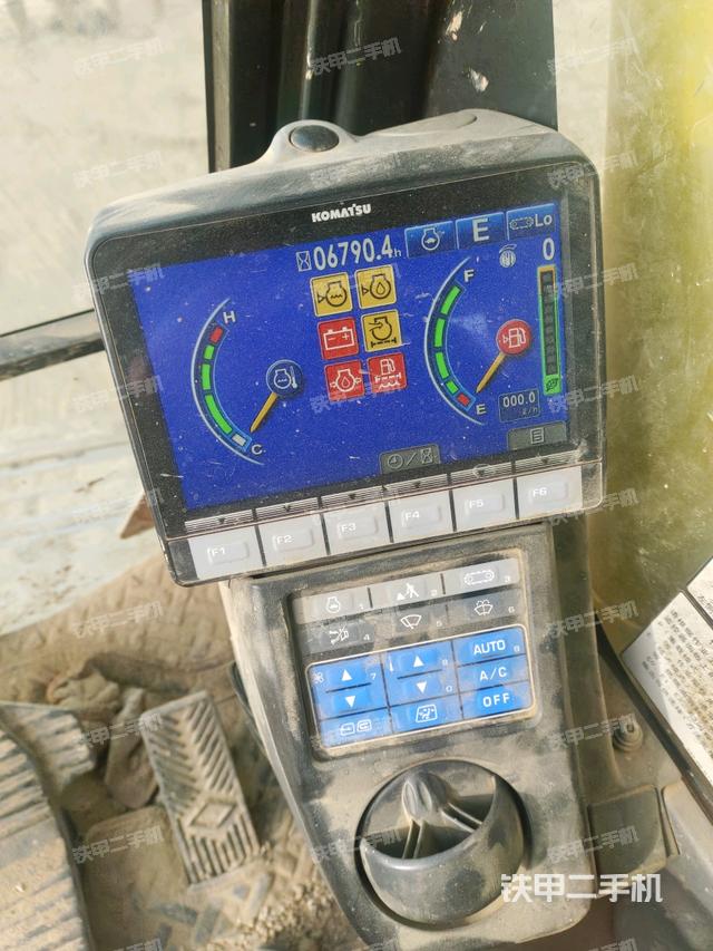 小時(shí)表（駕駛室部分）