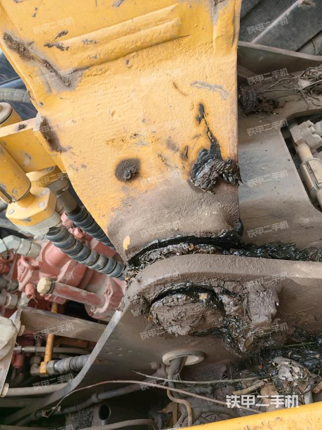 大臂根部?斜視（工作和回轉(zhuǎn)裝置）