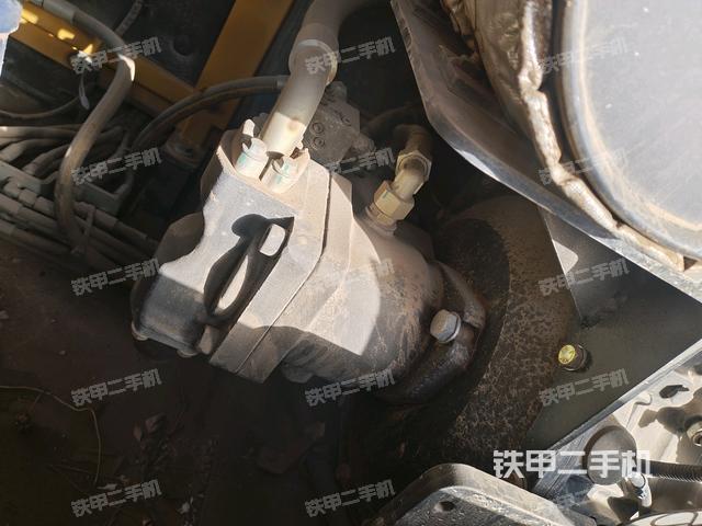 液壓泵室(大件艙室) 液壓泵室(大件艙室)