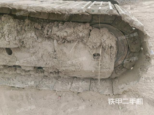 左側(cè)履帶整體?（行走機(jī)構(gòu)）