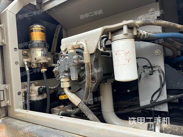 電瓶(大件艙室) 電瓶(大件艙室)