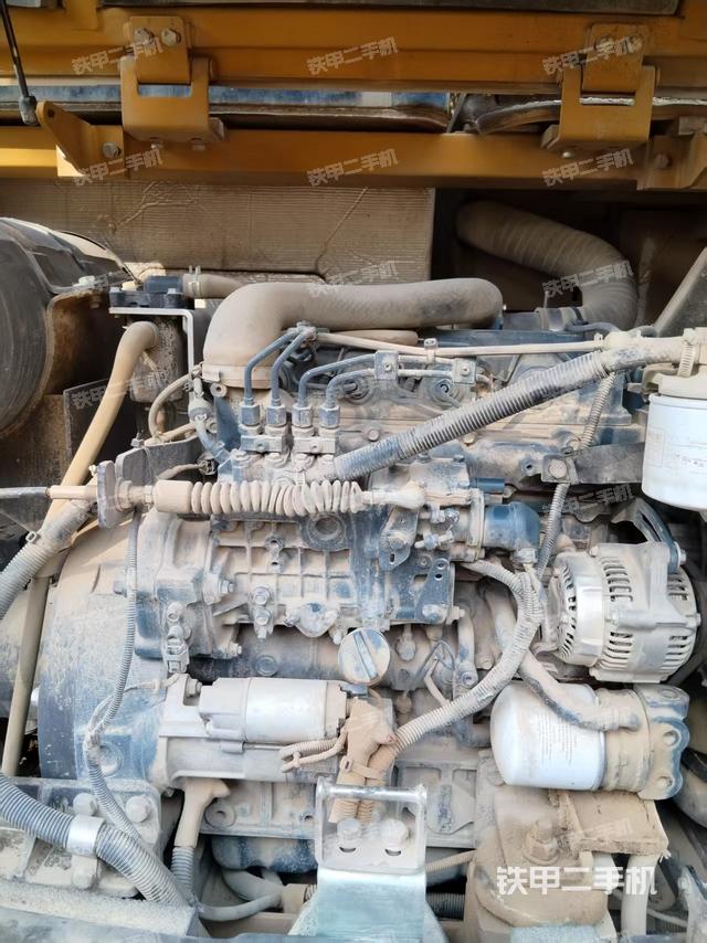 發(fā)動(dòng)機(jī)整體俯視（整機(jī)外觀）