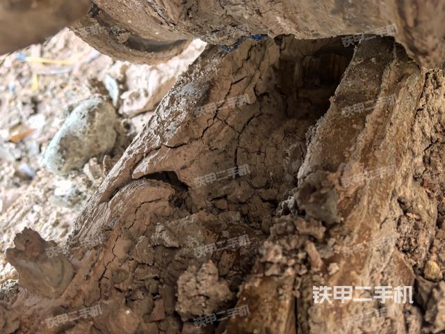 右導(dǎo)向輪（行走機構(gòu)）