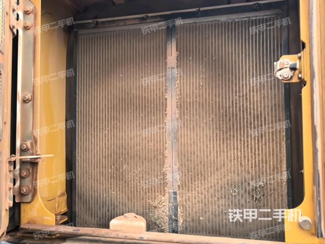 散熱器正面（大件艙室）