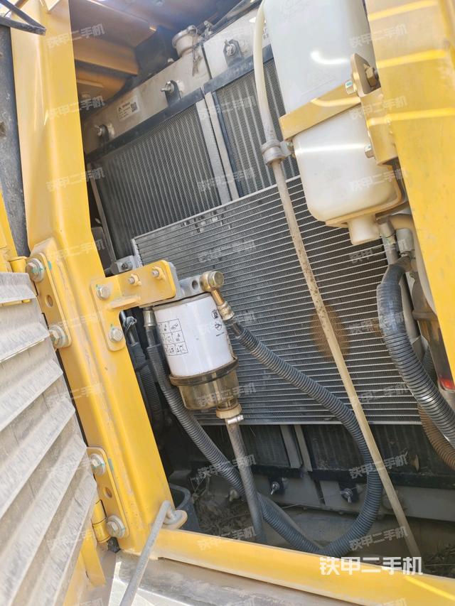 散熱器室(大件艙室) 散熱器室(大件艙室)