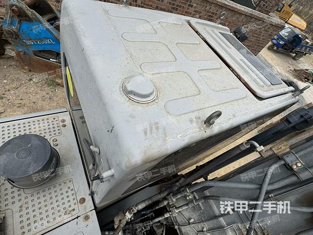 發(fā)動機室(上車部件) 發(fā)動機室(上車部件)