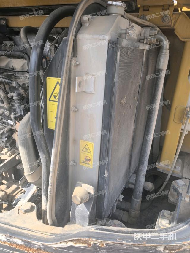散熱器室(大件艙室) 散熱器室(大件艙室)