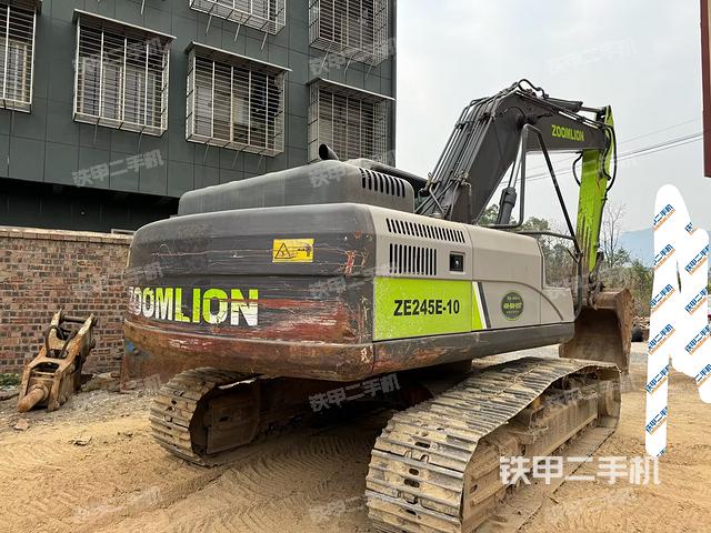 右后45(整機外觀) 右后45(整機外觀)