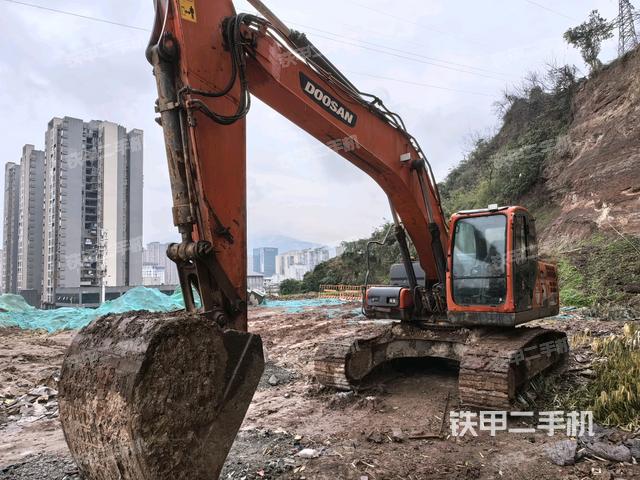 右前45（整機外觀）