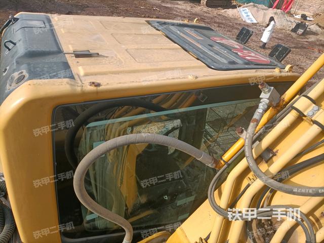 駕駛室頂部俯視（上車部件）