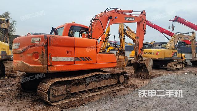 整机右后45°（整机外观）