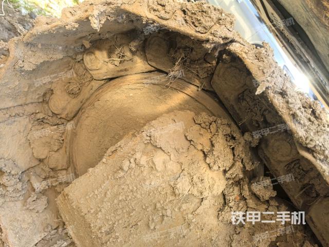 左驅(qū)動(dòng)輪(行走機(jī)構(gòu)) 左驅(qū)動(dòng)輪(行走機(jī)構(gòu))